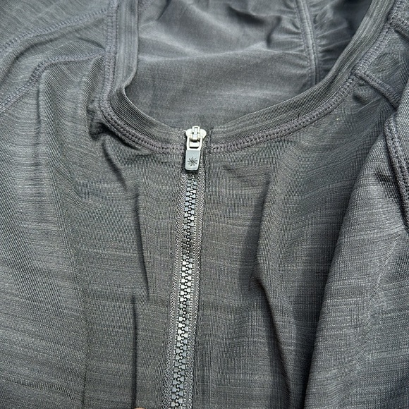 Athleta Pacifica Contour 1/2 Zip Swim Shirt Womens Large Black Long Sleeve - Picture 6 of 9